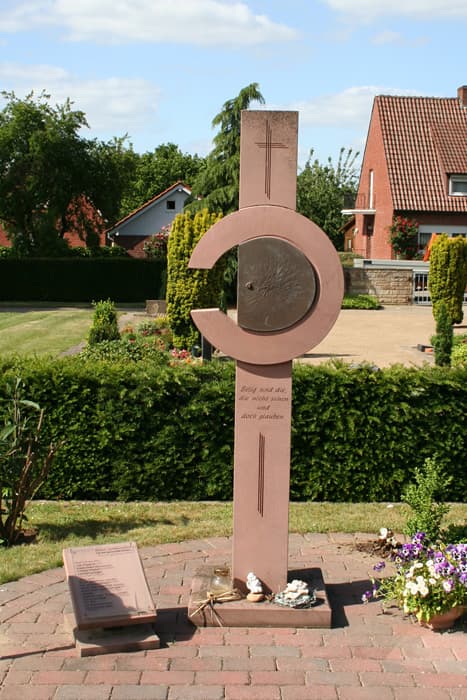 FH Totgeburtensteine 016